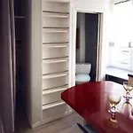 Paisible F1 Hyper Centre 1Er Etage